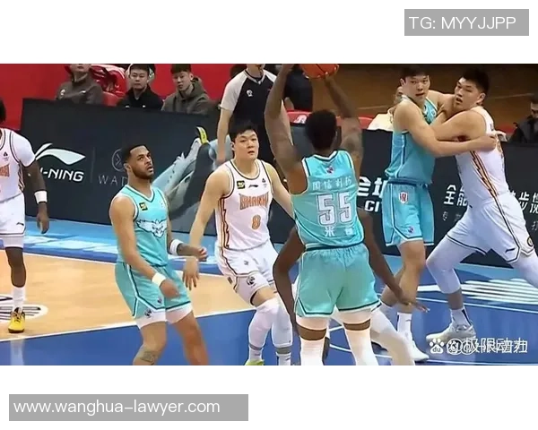 青岛双星与北京首钢激战正酣谁能在CBA赛场上笑到最后